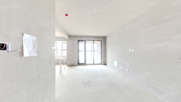 融创迩海二手房实景图