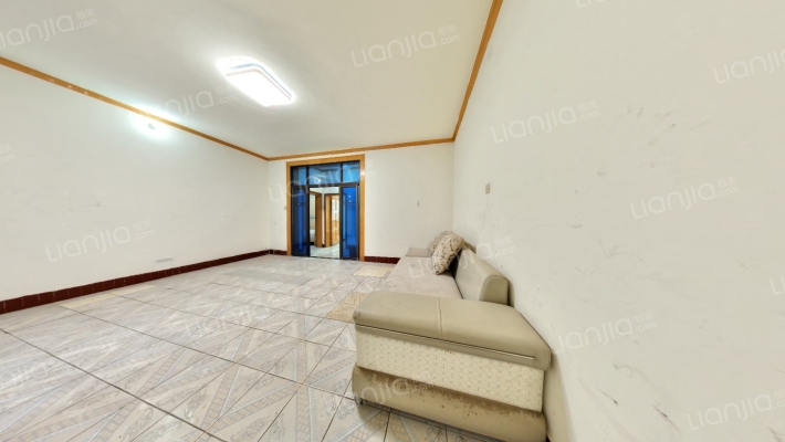 农场小区二手房实景图