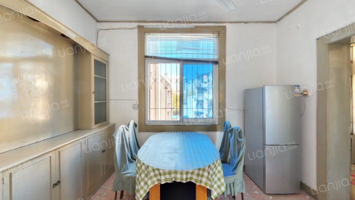 中源宿舍二手房实景图