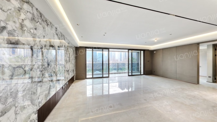 翡云润府二手房实景图