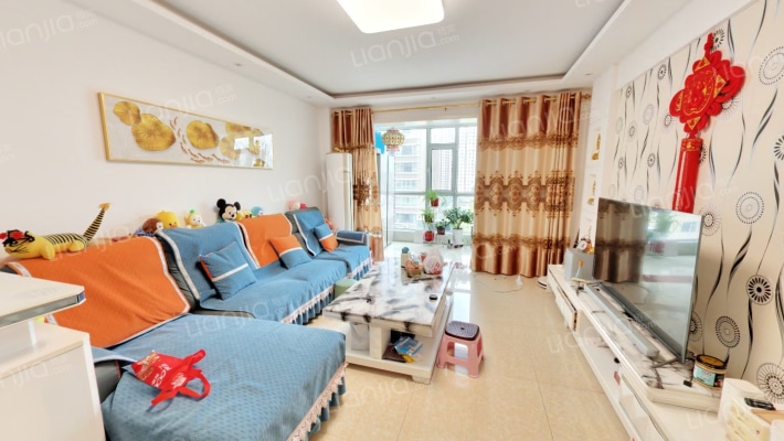 金府佳苑小区二手房实景图