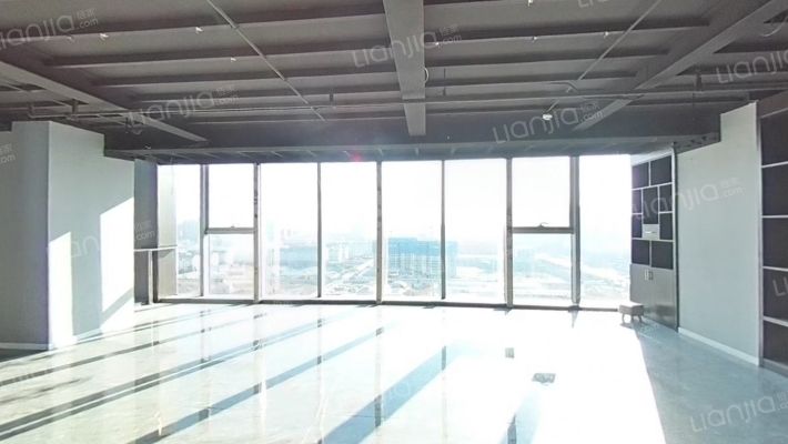 环球中心二手房实景图