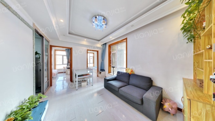 恒瑞坦城二手房实景图