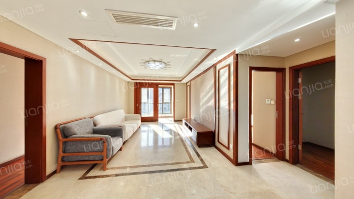 京投银泰琨御府二手房实景图