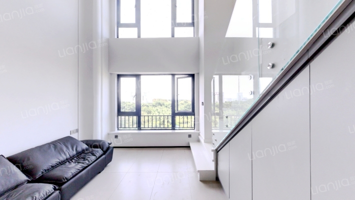 宝龙公寓二手房实景图