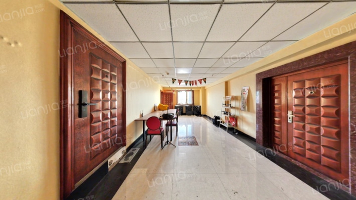 皇姑商务大厦二手房实景图