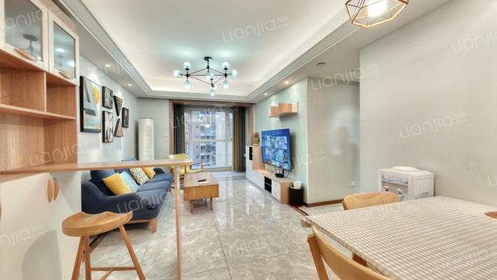 招商中央华城2期二手房实景图