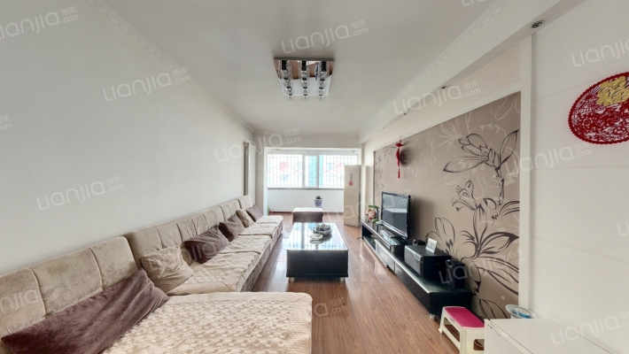 东方小区综合楼二手房实景图