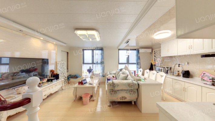 远洋国际中心B区二手房实景图