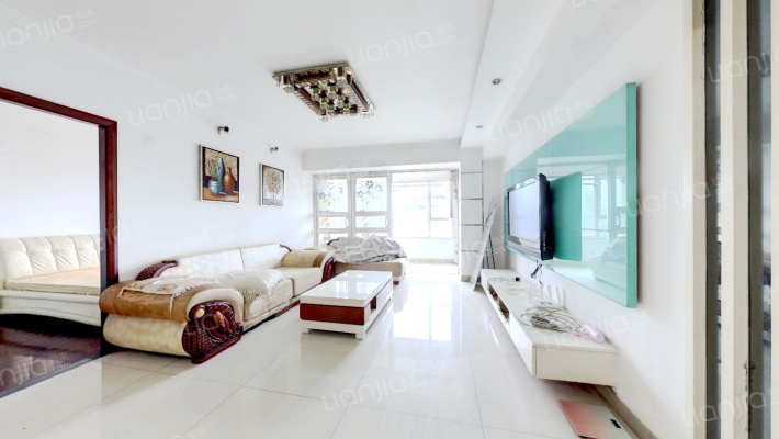 中电广场尊荣国际二手房实景图