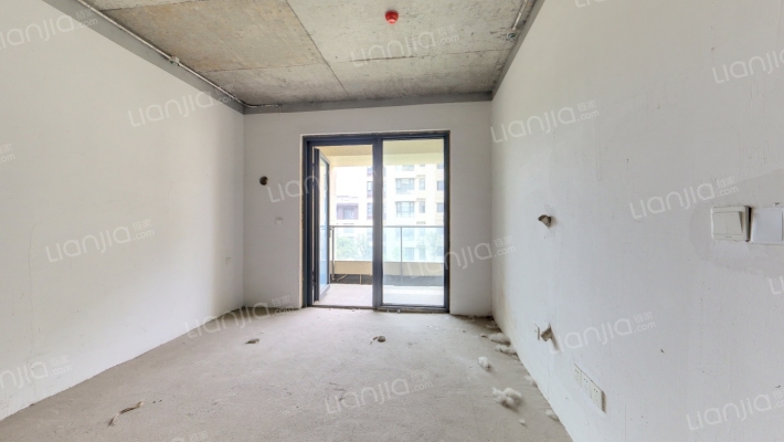 绿城服务阳光新城二手房实景图