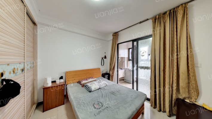 佳维新苑二手房实景图