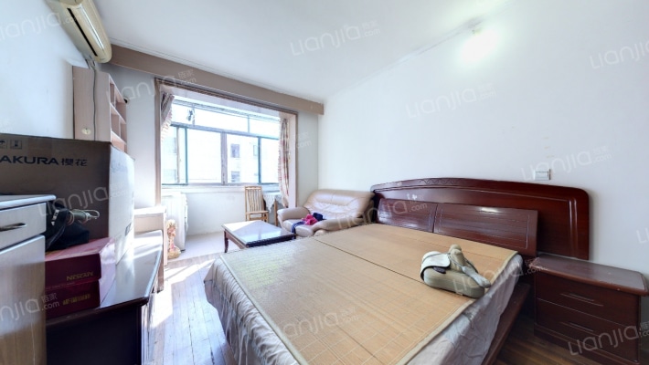 闸北场中公寓二手房实景图