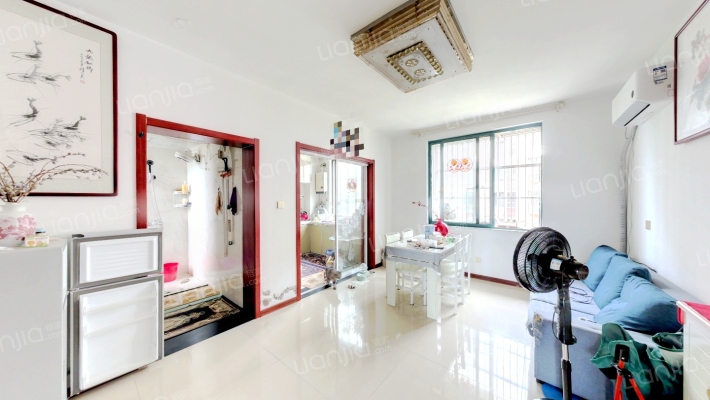 焦家新村四期二手房实景图