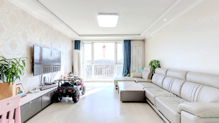 恋日绿岛二手房实景图