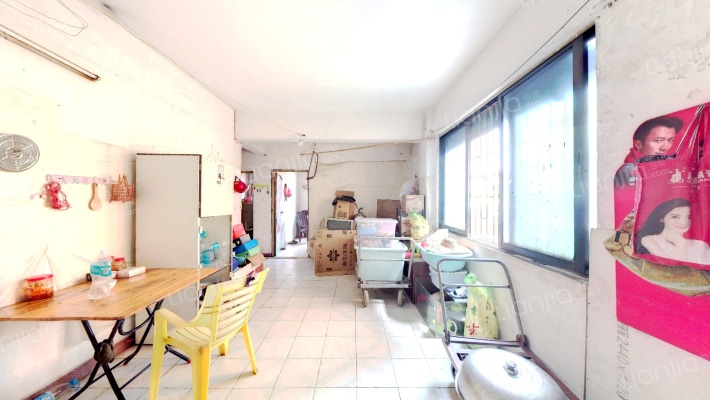 宝丽苑二手房实景图