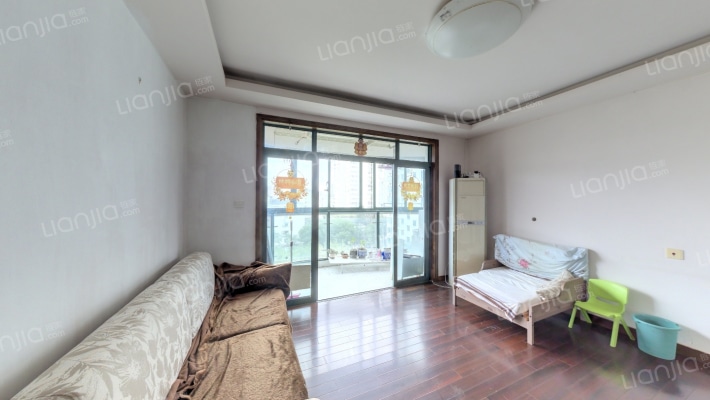 金宇名邸二手房实景图