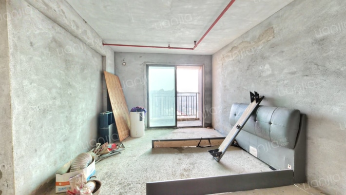 东岸公馆二手房实景图