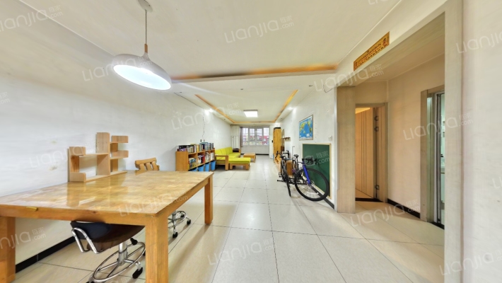 龙锦苑东一区二手房实景图