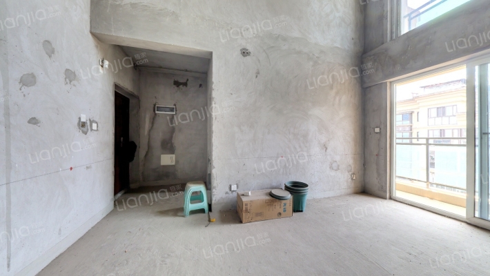 国盛园墅北区二手房实景图