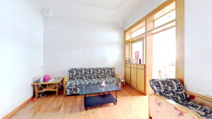 中心医院庞公家属院二手房实景图