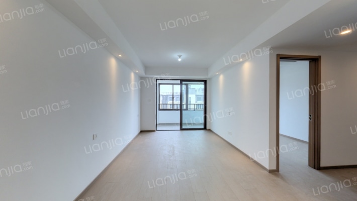 玖荣府二手房实景图