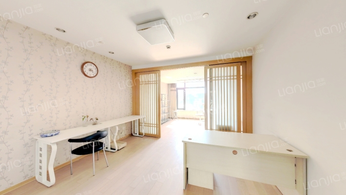 天正湖滨一期二手房实景图