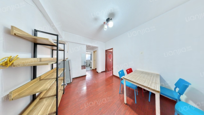 康德糖果盒二手房实景图