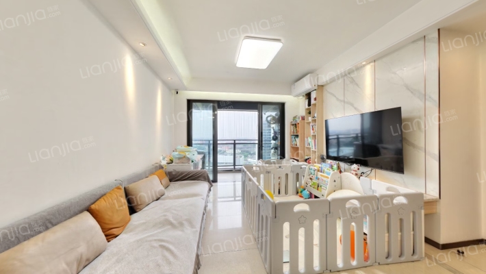 滨江首府一期二手房实景图