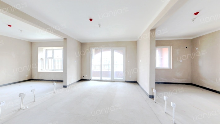 招商依云水岸二手房实景图