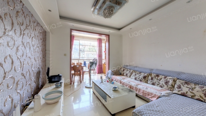 德坤恬园二手房实景图