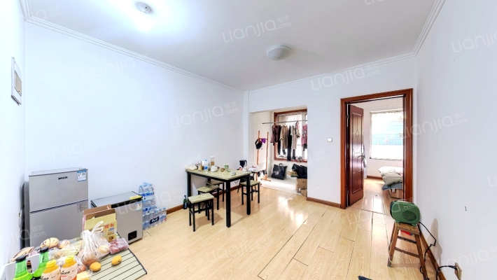 信和居二手房实景图