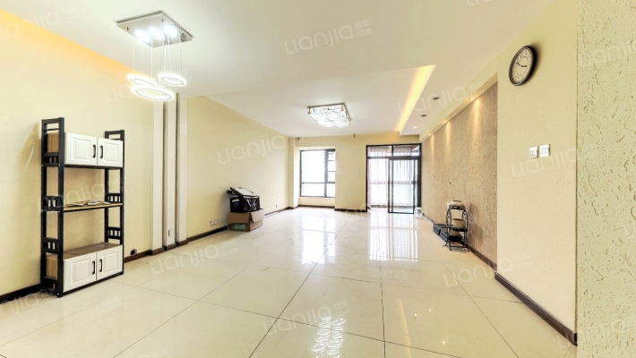 枕水小镇二手房实景图