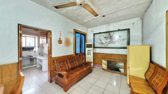 中南大学南校区教工宿舍二手房实景图