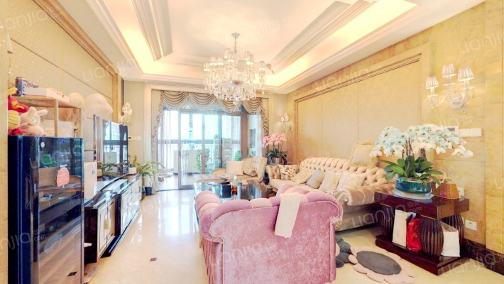 藏龙御景二手房实景图