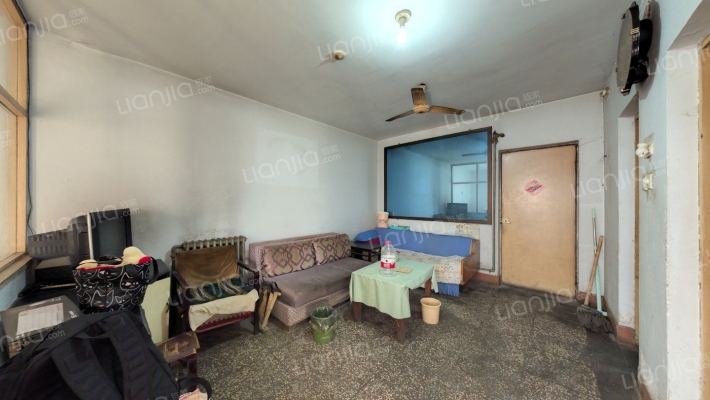 展东路甲27号院二手房实景图