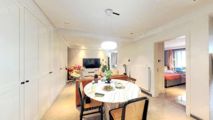 万和源居二手房实景图