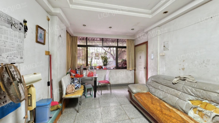 博爱社区二手房实景图