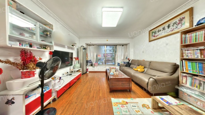 颐林雅院二手房实景图