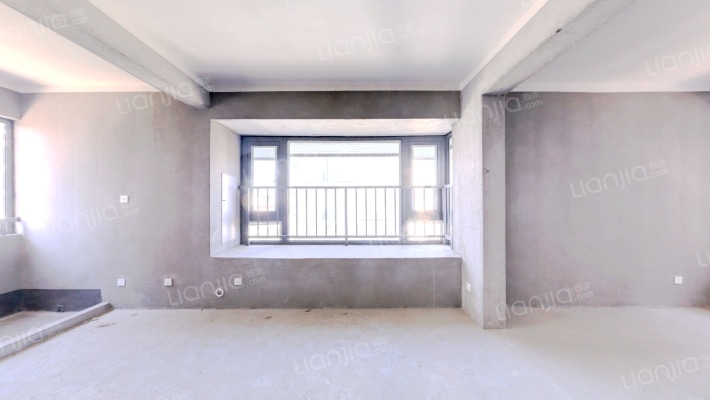 鸿翔金桂里二手房实景图