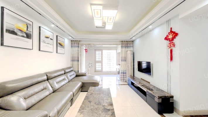 莲花新城三期二手房实景图