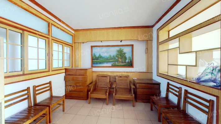 勤源里桃园楼二手房实景图