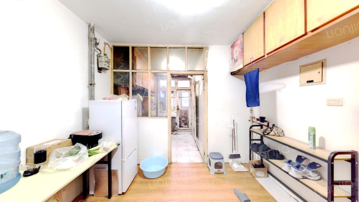 南塔西街126号二手房实景图