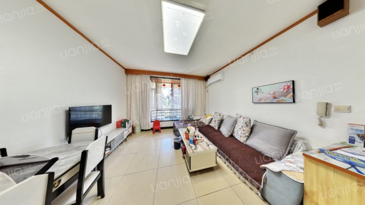 四季花园二手房实景图