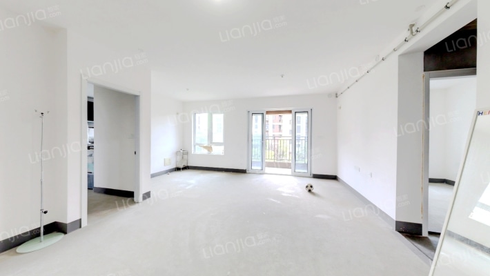 万科慕尼风尚二手房实景图