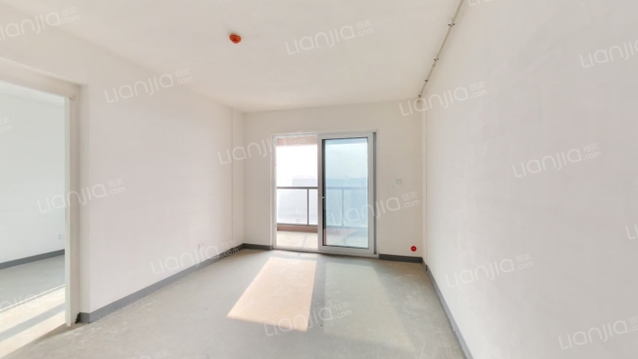 万科拾翠园二手房实景图