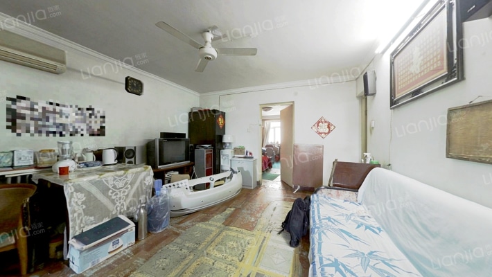 容彩公寓二手房实景图