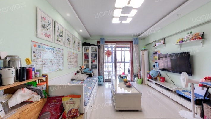 辰龙绿苑西苑二手房实景图