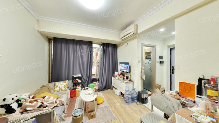 银汇华庭二手房实景图
