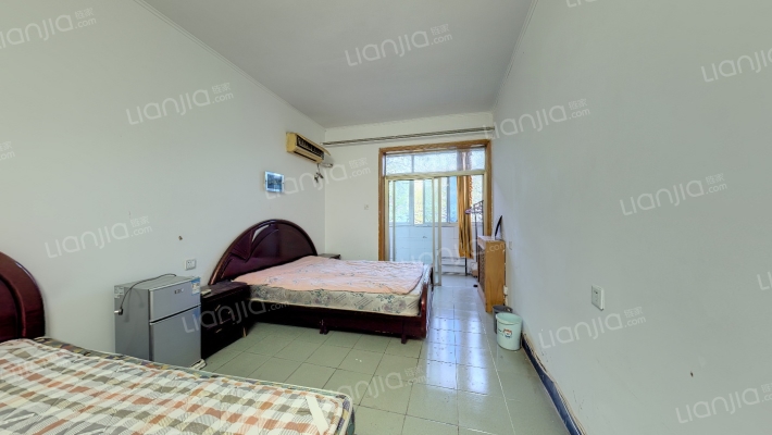 西航中心第1小区二手房实景图